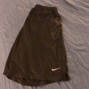 Mens Nike dri-fit shorts Sz Medium